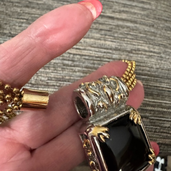 Gold and silver necklace - Picture 3 of 5